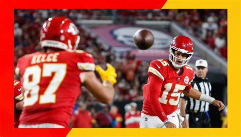 LOOK: Mahomes breaks record & Kelce moves up a list