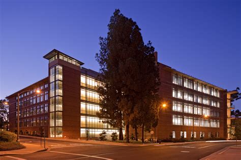 UCLA Life Sciences Building - Life Sciences