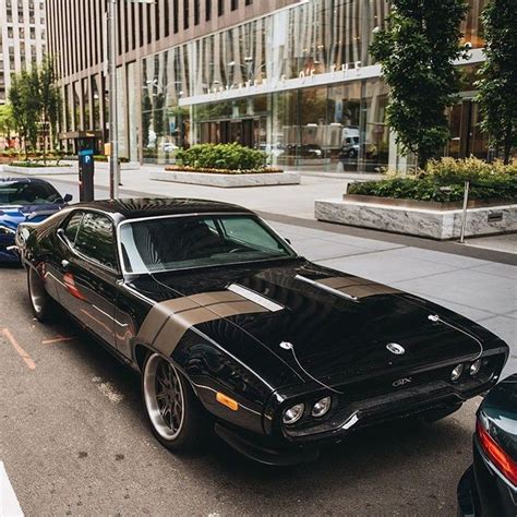 #CarrosFamosos 1972 Plymouth Road Runner GTX. Aparece en la película ...