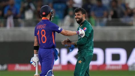 Shadab Khan ready for Pakistan captaincy: Hasan Ali names Babar Azam's replacement - myKhel