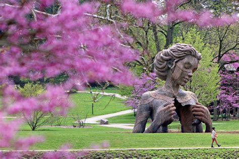 Five Towering Figures by Artist Daniel Popper Loom Over The Morton Arboretum — Colossal