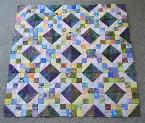 Quiltingorchardist: Jewel Box Quilt.