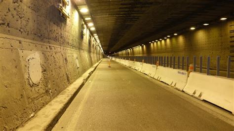 Ban solo drivers during La Fontaine tunnel work, Montreal chamber of ...