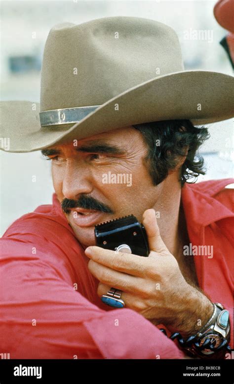 SMOKEY AND THE BANDIT (1977) BURT REYNOLDS COWBOY HAT, WATCH, CB RADIO SMBT 006 Stock Photo - Alamy