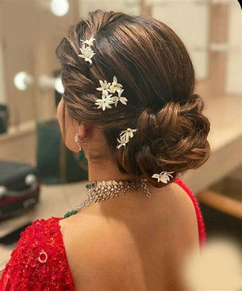 50+ Bun Hairstyle for Saree with Flowers (2024) - TailoringinHindi