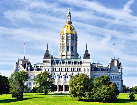 Lamont's office: CT on pace for multibillion-dollar budget surplus