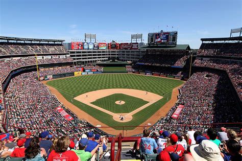 Out of the heat: Rangers plan $1B retractable-roof stadium - San ...