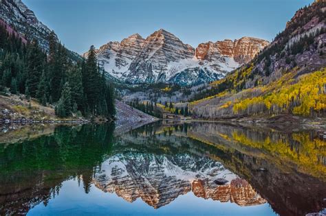 Sociolatte: Sunrise at Maroon Lake, Colorado