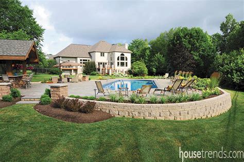 Outdoor landscaping ideas lead to year-round retreat