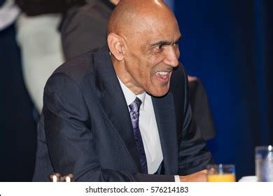 Tony Dungy Royalty-Free Images, Stock Photos & Pictures | Shutterstock