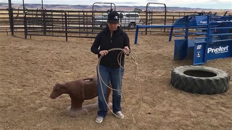 Breakaway Roping Tips by Tufkaf - how big of a loop size ? - YouTube