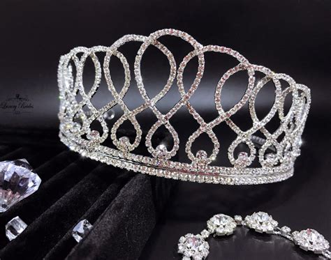 Crystal Wedding Tiara Infinity | Luxury Tiaras