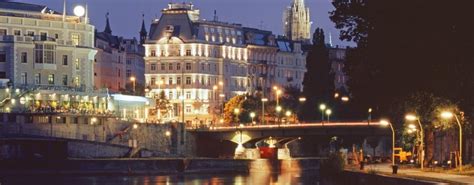 Vienna river cruise with dinner buffet | musement