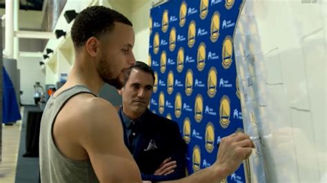 Steph Curry put family first while filling out his NCAA tournament bracket | For The Win