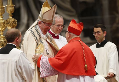 Credible leadership serves others, pope tells cardinals at consistory - The Dialog