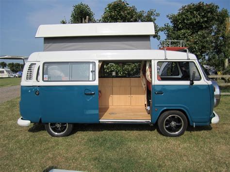 T2 Camper - Extending Roof - ClassicCarsDriven.com