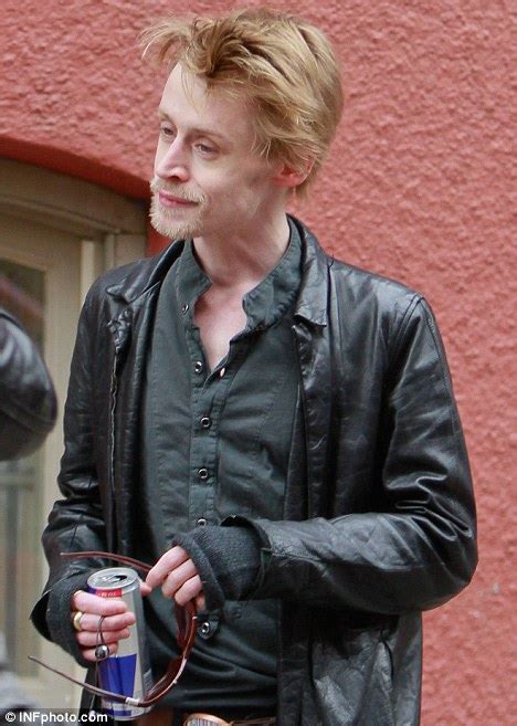 Macaulay Culkin's camp forced to deny tabloid claims actor has '$6,000 ...