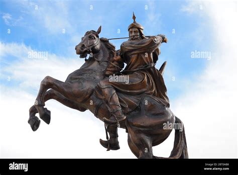 Saladin Statue