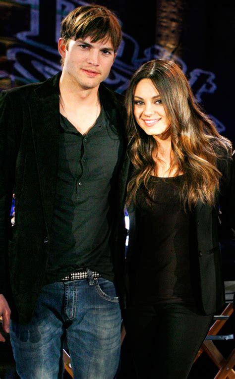 Ashton Kutcher and Mila Kunis Get Married! | E! News