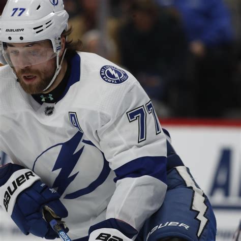 Victor Hedman Wins 2020 Conn Smythe Trophy After Lightning Win Stanley ...