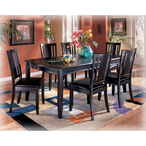 D371-01 Ashley Furniture Carlyle Dining Room Furniture Side Chair