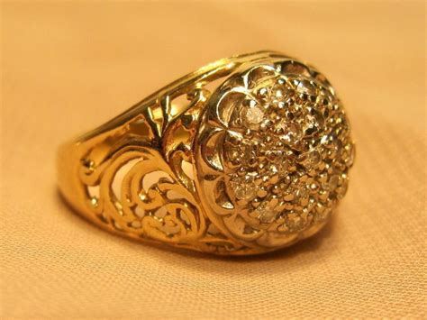 Magnificent Kentucky Cluster Diamond Filigree Ring in 10K Yellow Gold SOLD on Ruby Lane