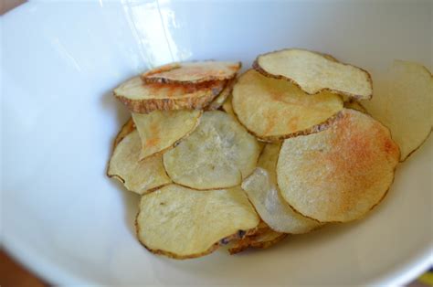 Recipe: Make Your Own Homemade Healthy Potato Chips in the Microwave ...