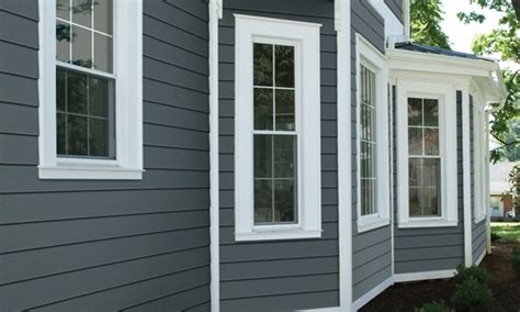 How to Care For HardiePlank Siding - Phoenix Siding in Nanaimo