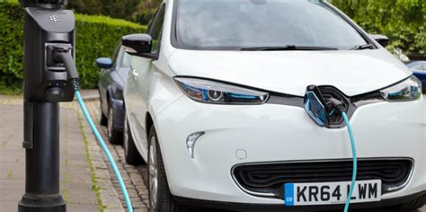 Octopus Energy launches its EV Charging network in the UK - automotiveEV.com