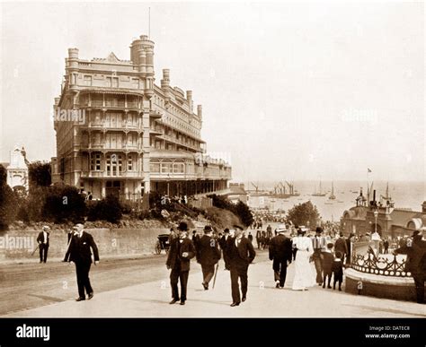 Seaside hotel 19* england hi-res stock photography and images - Alamy