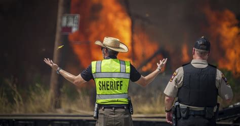 Texas prepares for more wildfires as 2023 heat wave continues | The ...