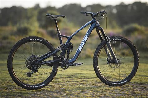 First Ride Report: The New GT Force Carbon The Loam Wolf, 46% OFF