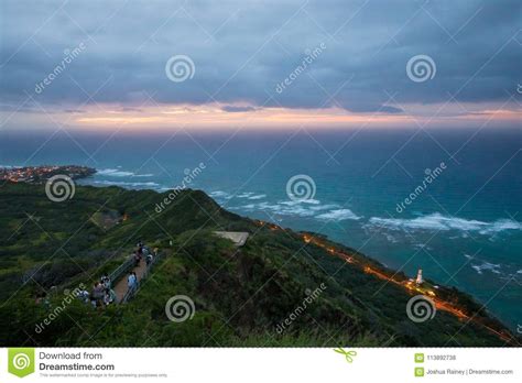 Diamond Head Sunrise at Dawn Editorial Stock Photo - Image of hawaii ...