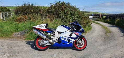 Suzuki TL1000R Review - Suzuki's Forgotten Superbike