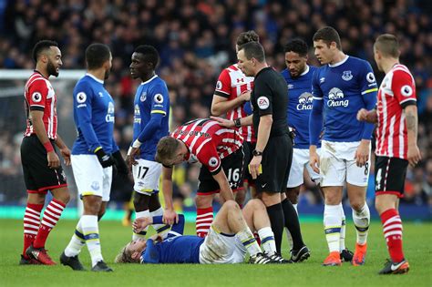 Everton v Southampton - Mirror Online