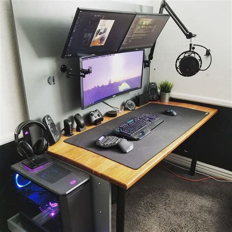 http://ift.tt/2IsNFQk done some upgrading since.my last post #diyfilmmaking | Home office setup ...