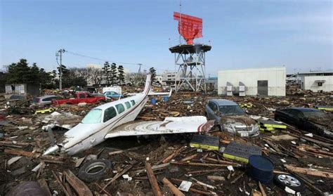 Japan's Sendai Airport reopens - seattlepi.com