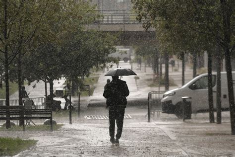 Dans nos départements. Météo : la pluie va faire son retour, et pour un ...