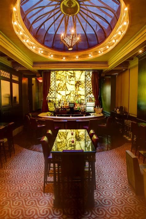 The M Bar at the Mansfield Hotel - The New York Times