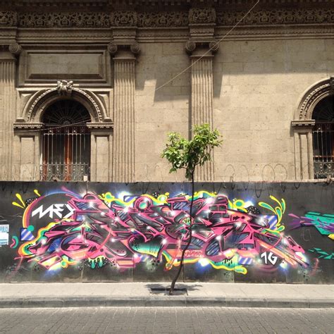 A Guide to the Coolest Mexico City Street Art - Northern Lauren