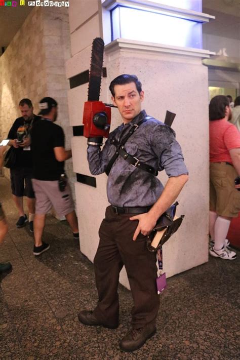 Ash Williams from Evil Dead! (Not Jim from The Office) | Ash williams, Cosplay, The office jim