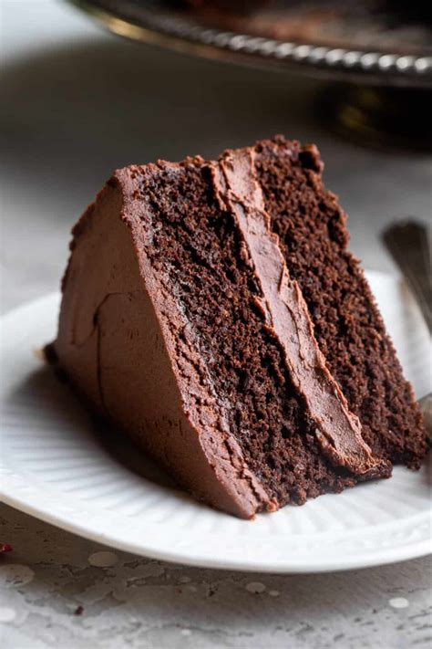 Keto Chocolate Cake - Food Faith Fitness