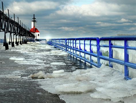 St Joseph Lighthouse Ice Photograph by David T Wilkinson - Fine Art America