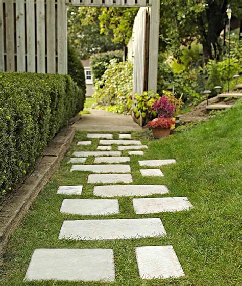 How to Make a Stepping Stone Paver Walkway