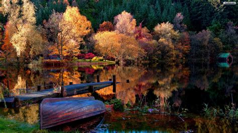 Autumn Lake Desktop Wallpaper - WallpaperSafari