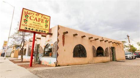 New Mexico’s Stuffed Turnovers Are a Chile-Lover's Dream | Cook's Country