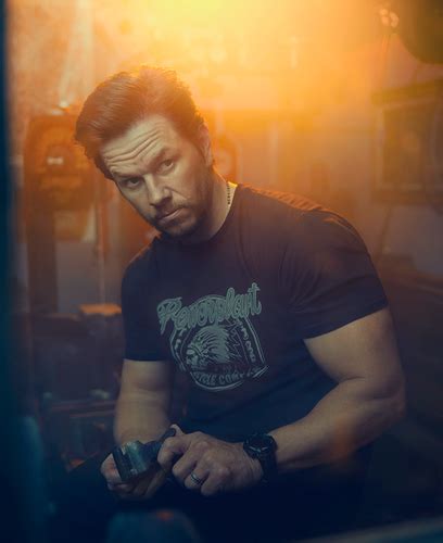 Mark Wahlberg Photo: Mark Wahlberg - AdWeek Photoshoot - 2014 | Mark wahlberg, Actor mark ...