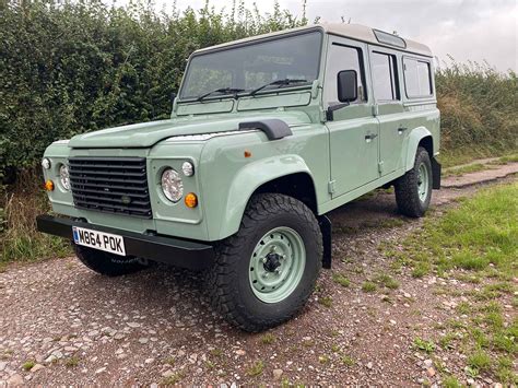 LAND ROVER DEFENDER 110 - ATLANTIC GREEN - TATC