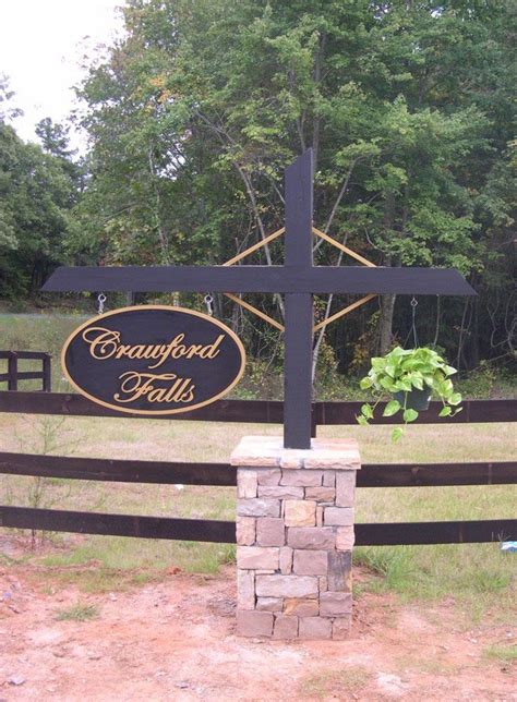 signs_subdivisionentrance01 Subdivision Entrance, Farm Gate Entrance, Entrance Signage, Driveway ...