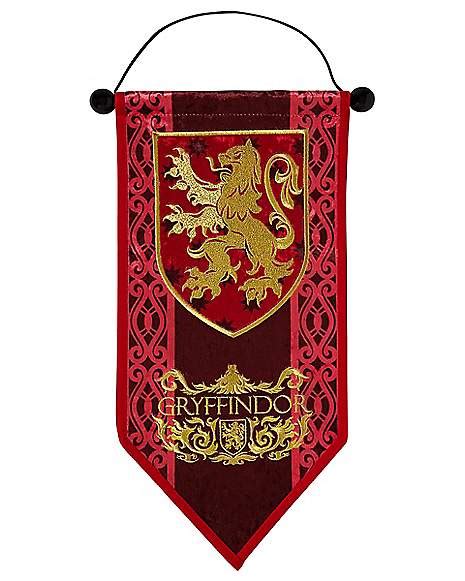 Gryffindor Banner - Harry Potter - Spencer's